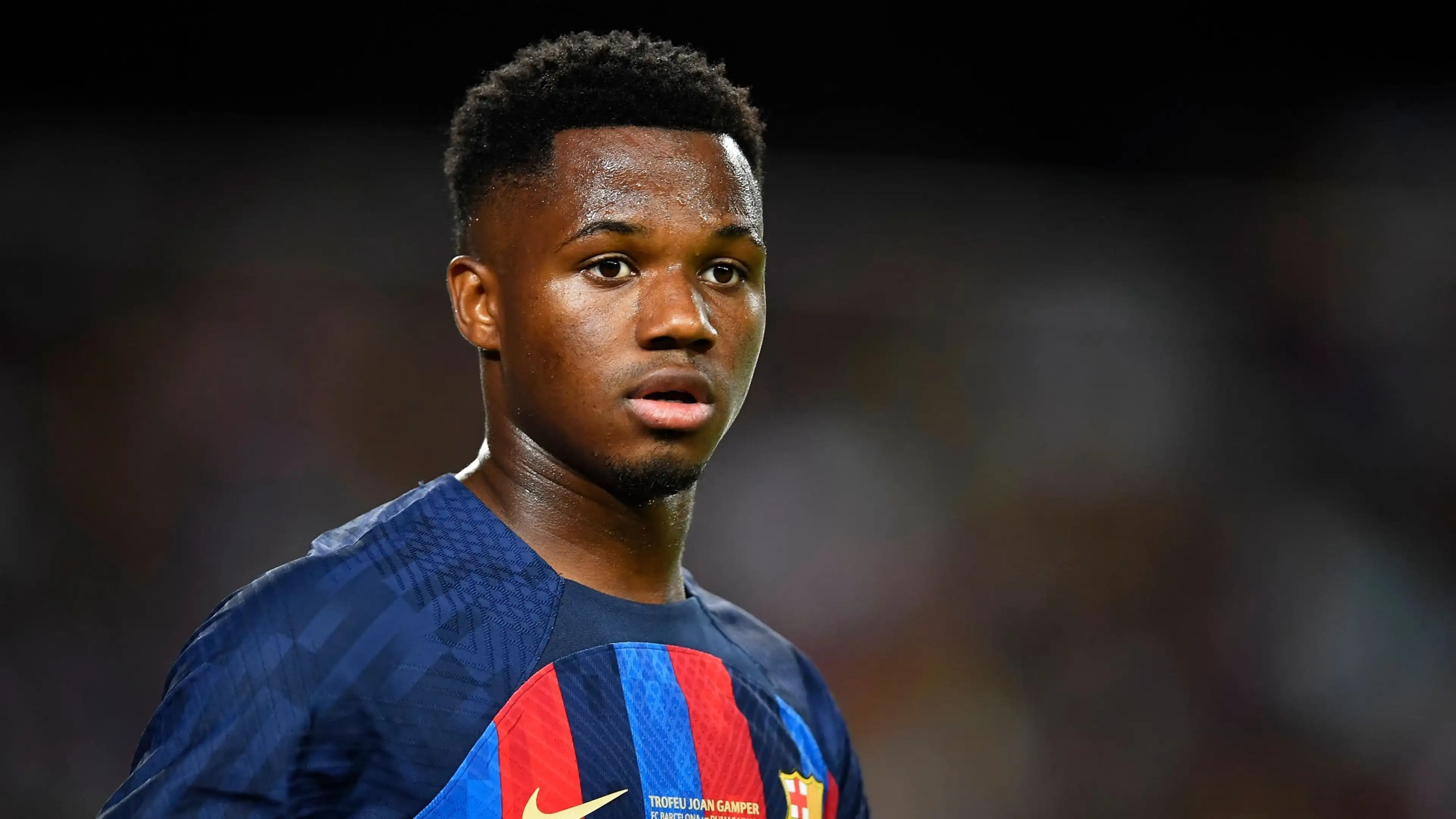 Barcelona star expresses desire to stay but club's plans uncertain amidst Man United links
